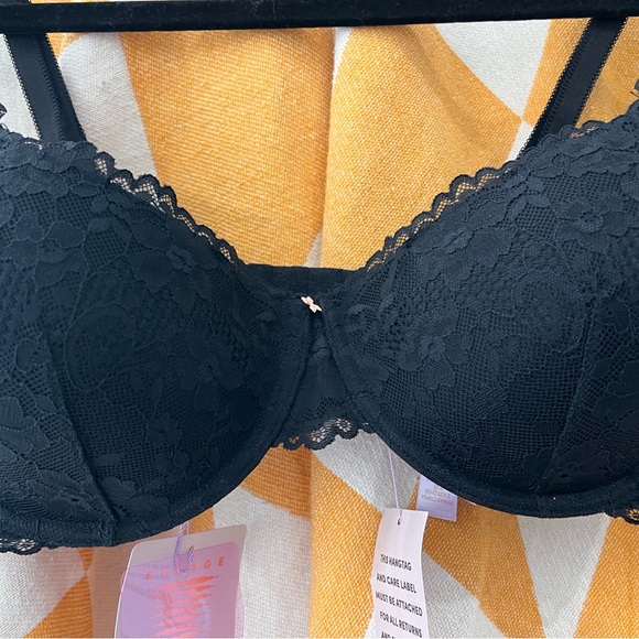 Savage X Fenty Black Lace Bra - Picture 1 of 5